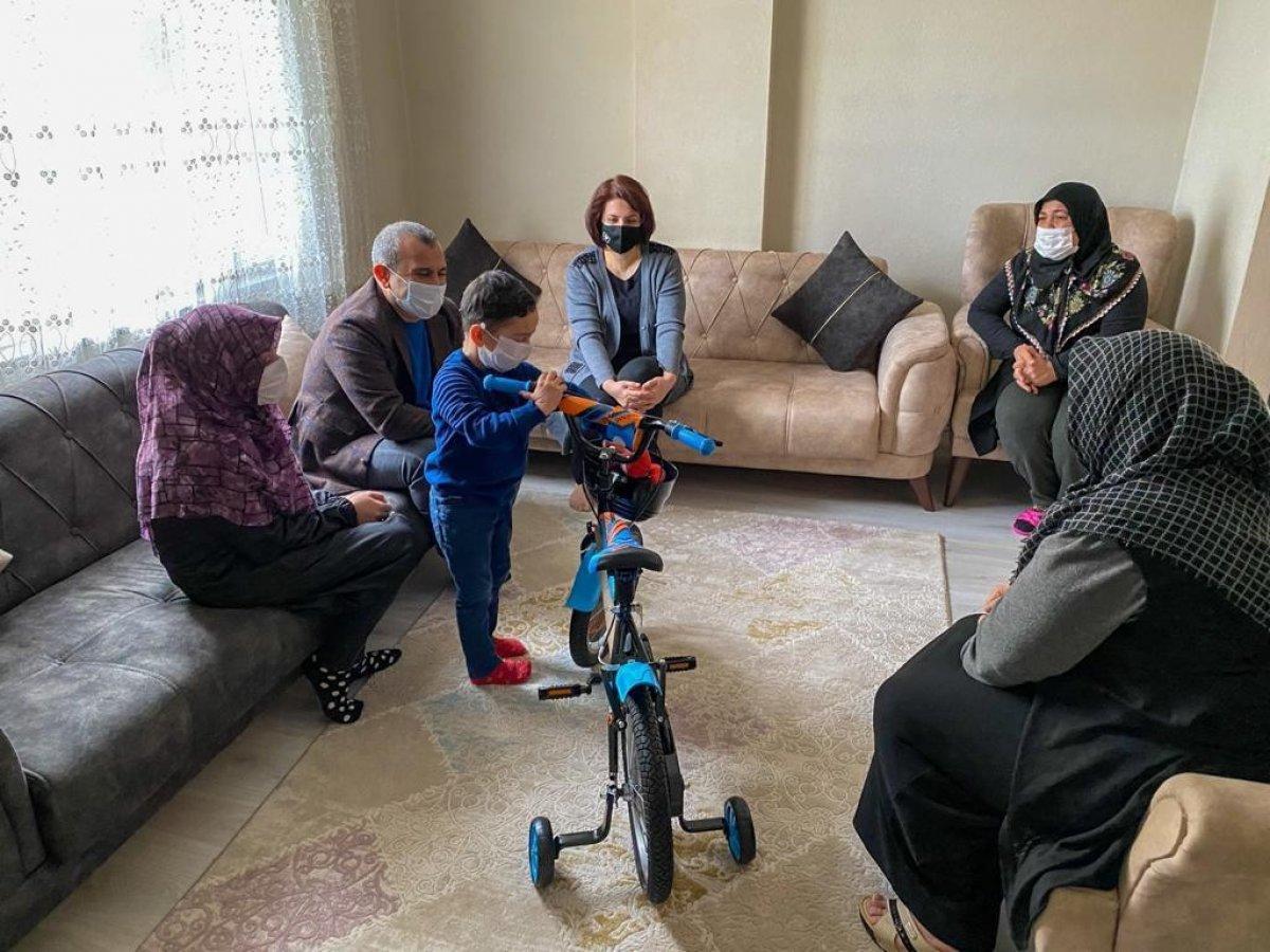 Ordu Valisi Tuncay Sonel, yine yüreklere dokundu