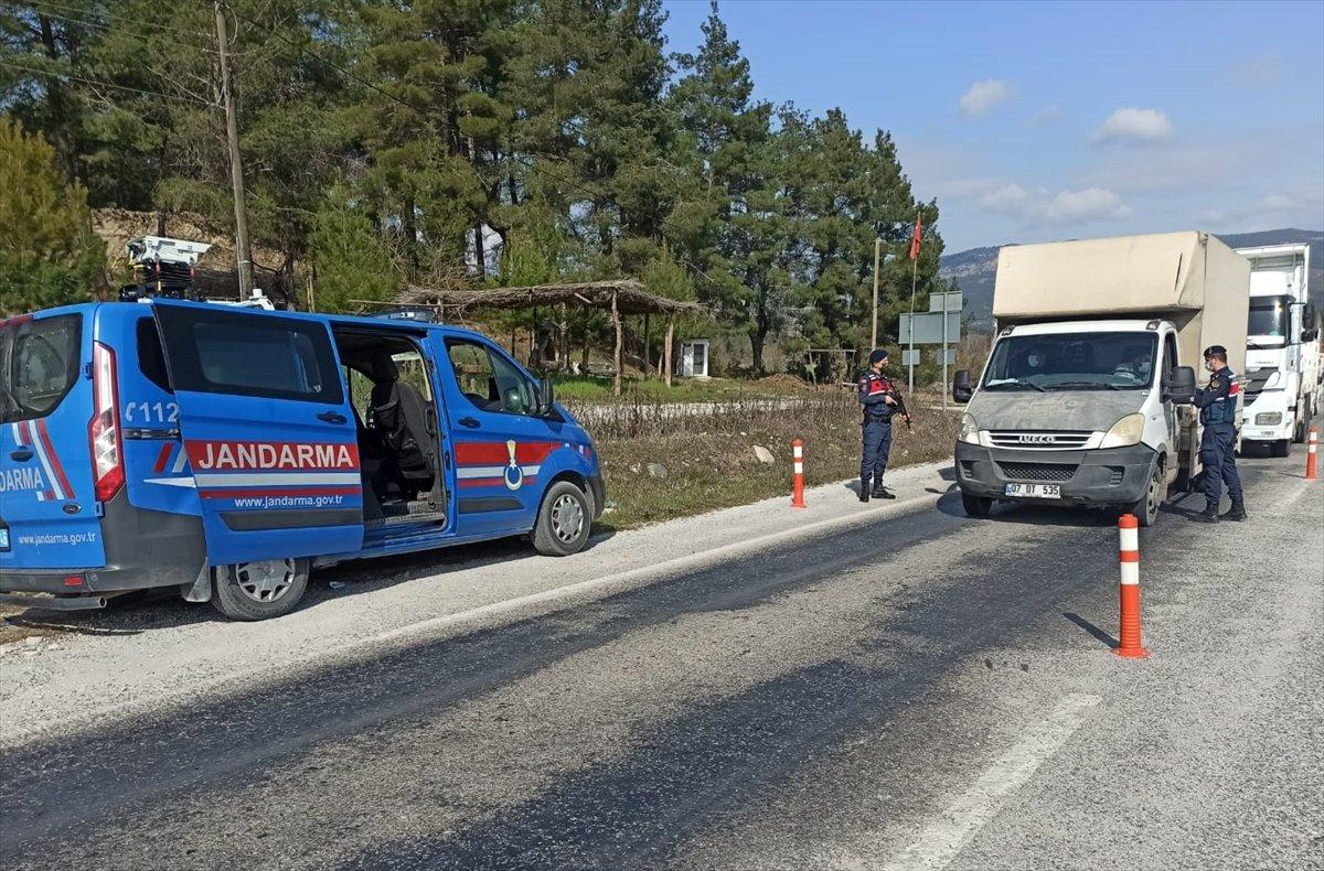 Muğla'da, yolcu otobüsünde börek arasında uyuşturucu ele geçirildi