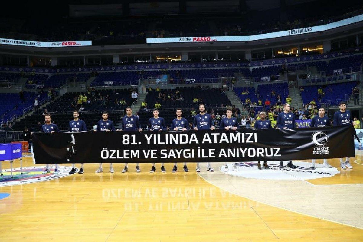 Kostas Sloukas: Büyükannem Atatürk tarafından zulme uğradı