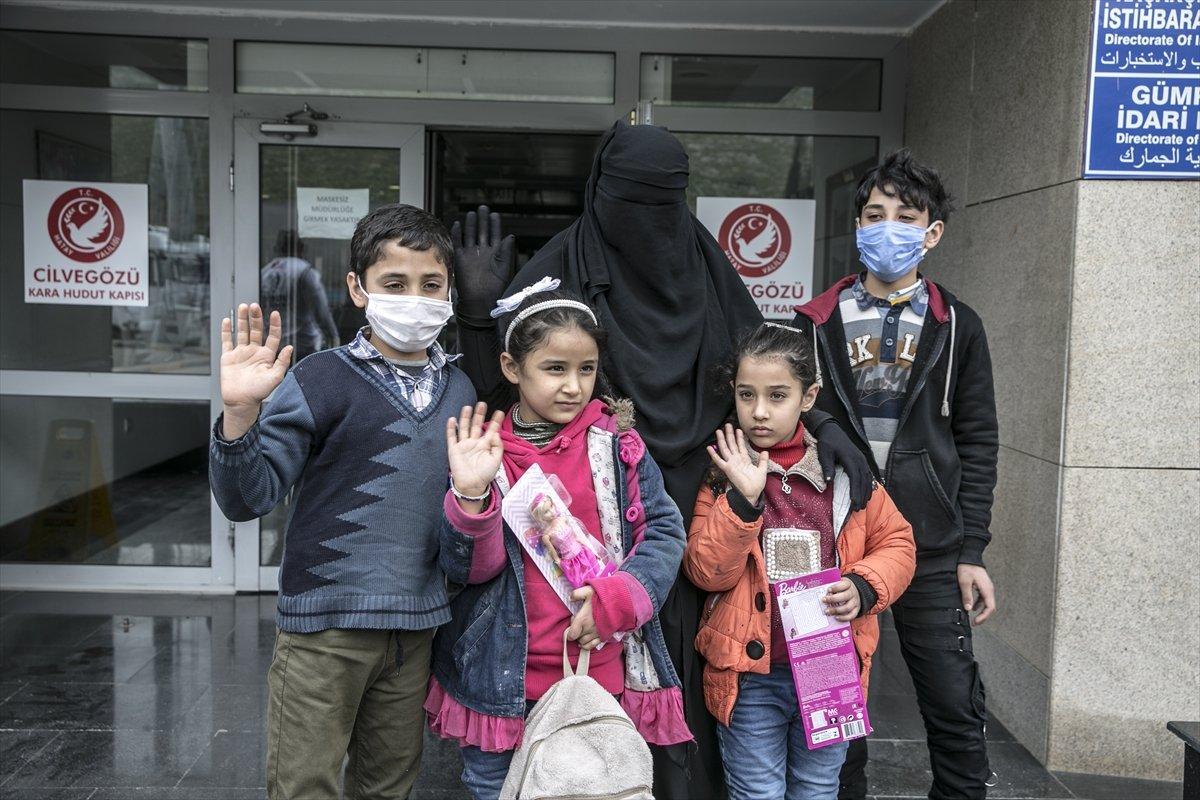 Samsun'da yaşayan anne, Suriye'deki çocuklarına 2,5 yıl sonra kavuştu