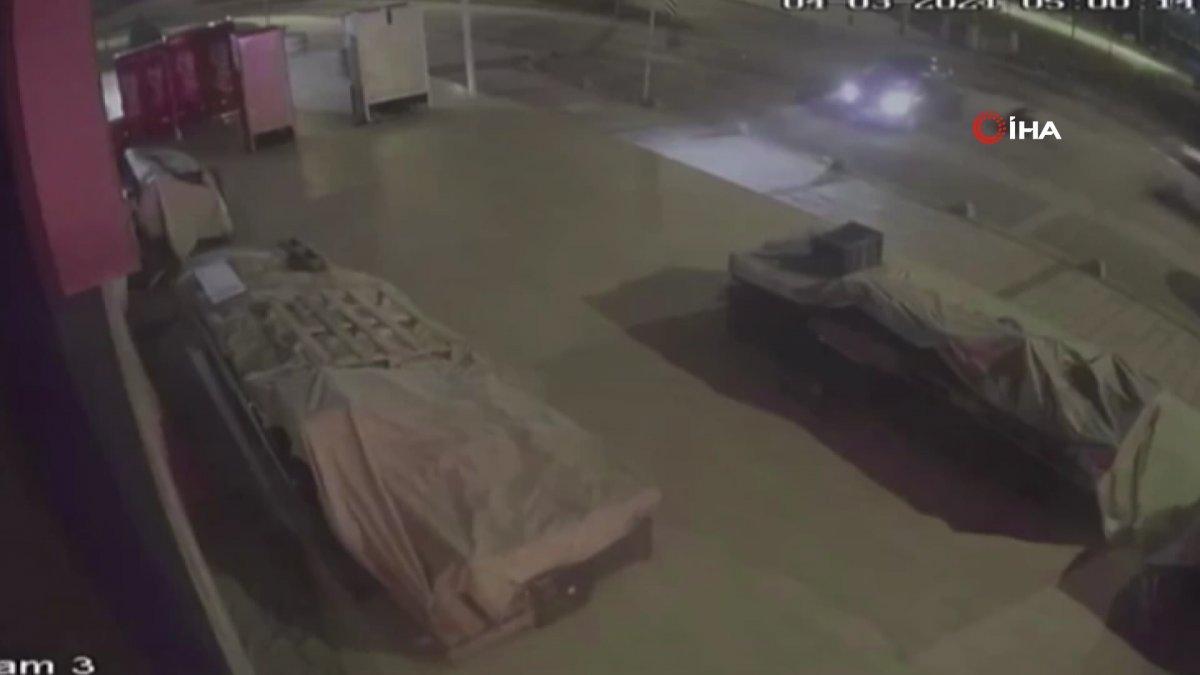 Esenyurt'ta dükkan sahibine yakalanan hırsızlar böyle kaçtı