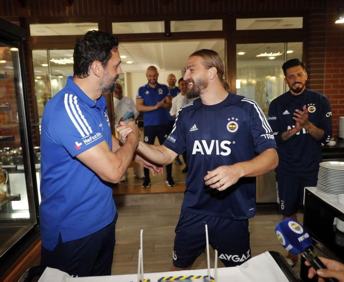 Caner Erkin takıma geri döndü