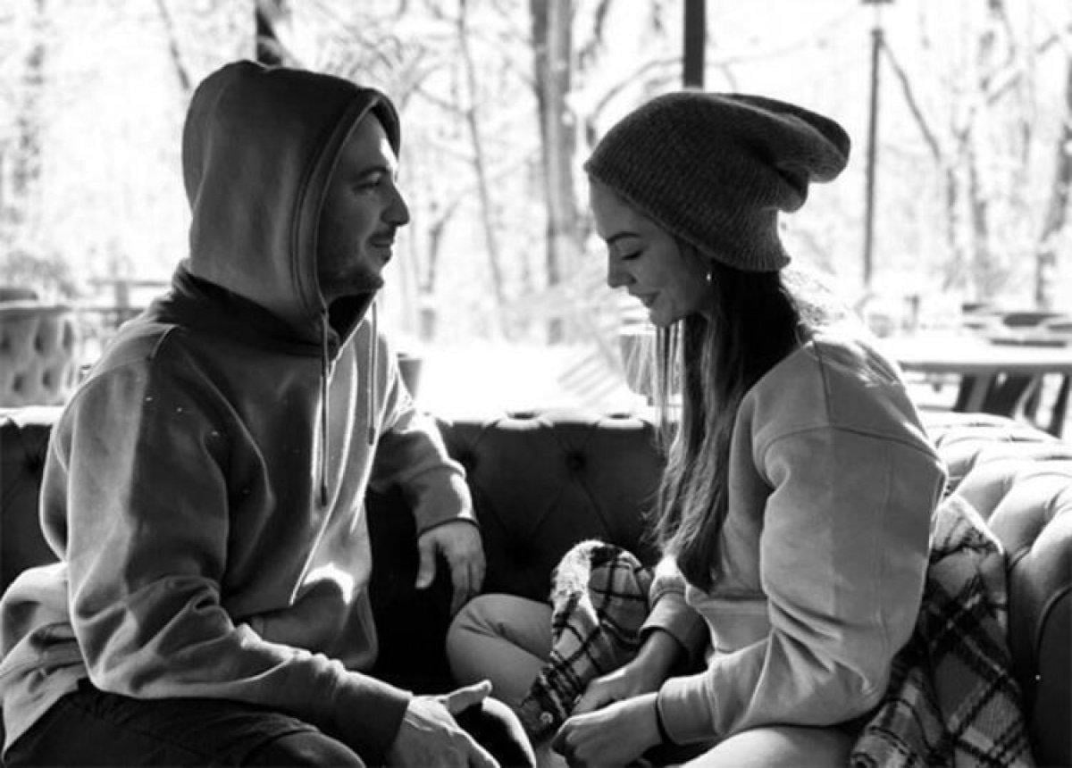 Demet Özdemir ve Oğuzhan Koç el ele