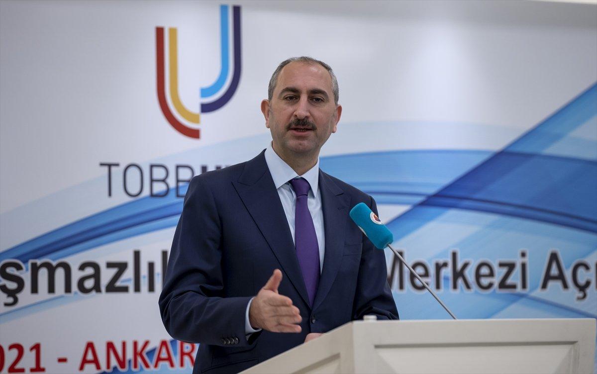 Abdulhamit Gül: 2023'e sivil anayasayla gireceğimize inancım tam