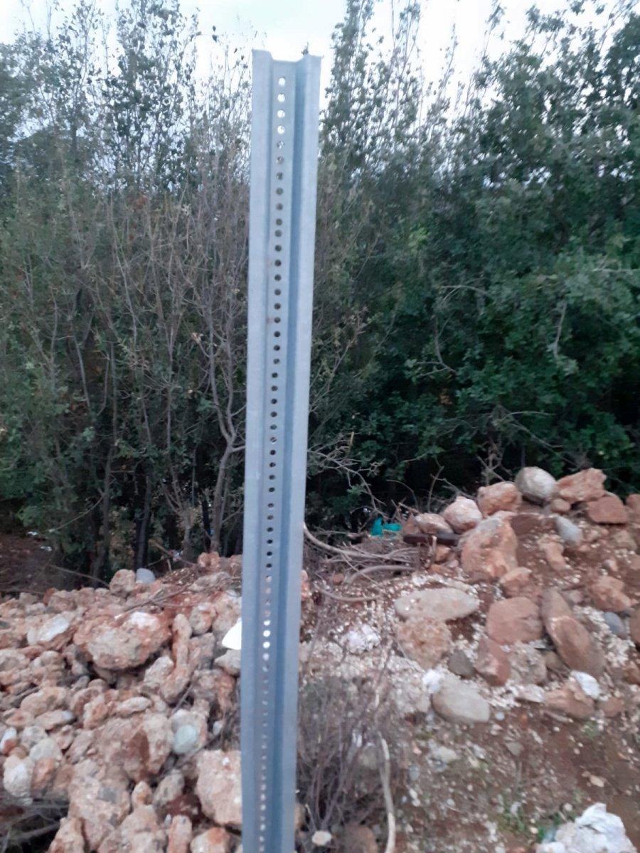 Osmaniye'de trafik işaret tabelaları çalındı