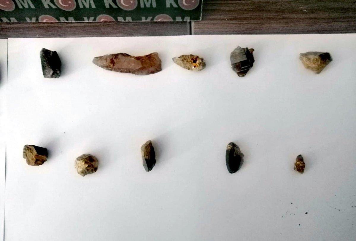 Milas’ta 525 milyon dolarlık painite taşı ele geçirildi