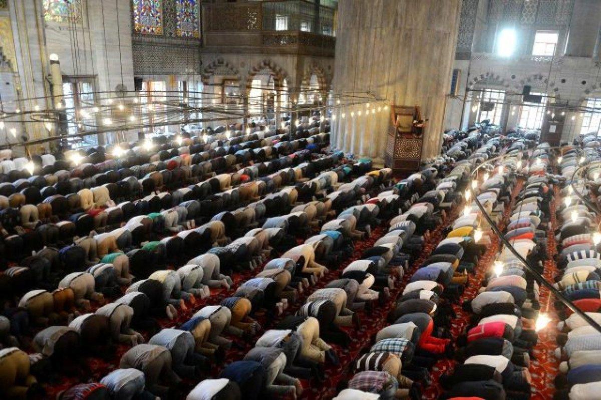 Cuma namazı saat kaçta kılınacak? 12 Mart 2021 il il cuma namazı saatleri