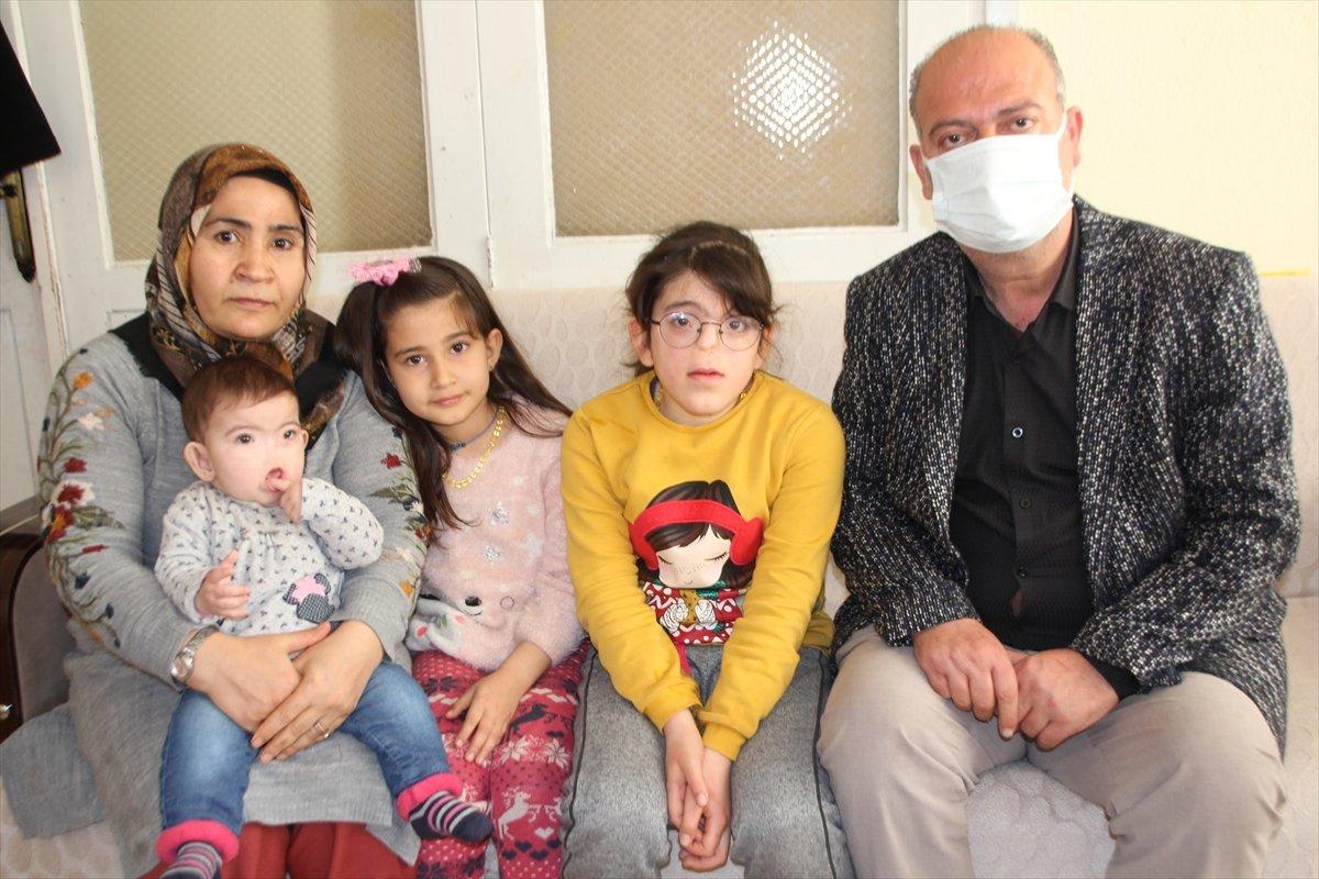 Antalyalı aile, burnu olmadan dünyaya gelen çocukları için destek bekliyor