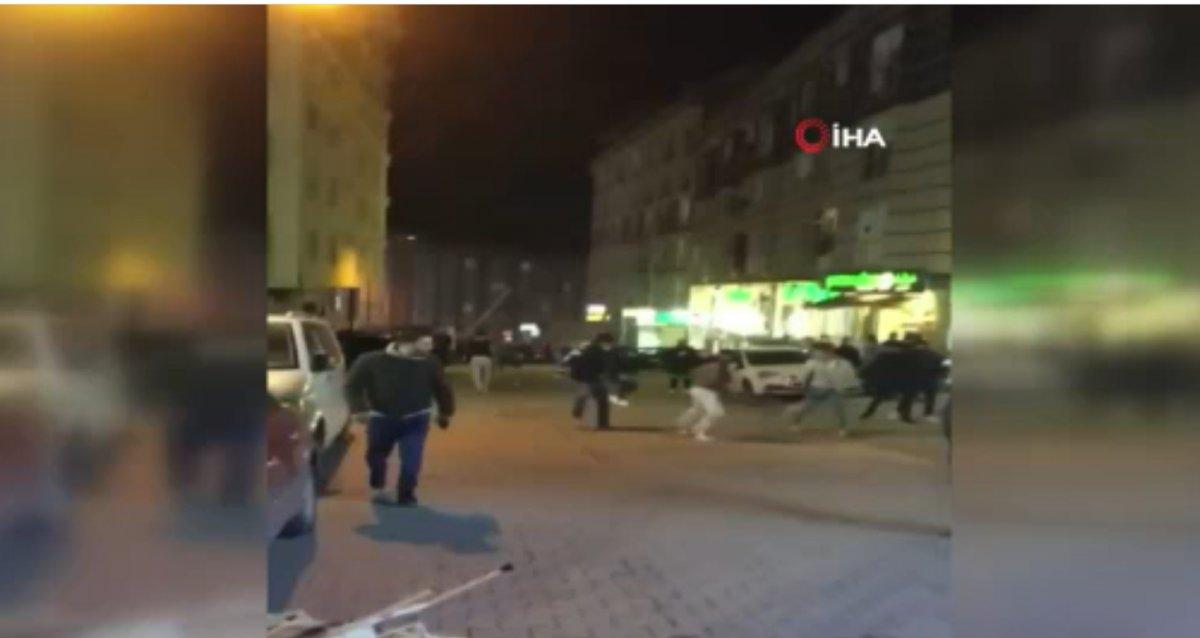 Esenyurt’ta döner bıçaklı kavga: 3 yaralı