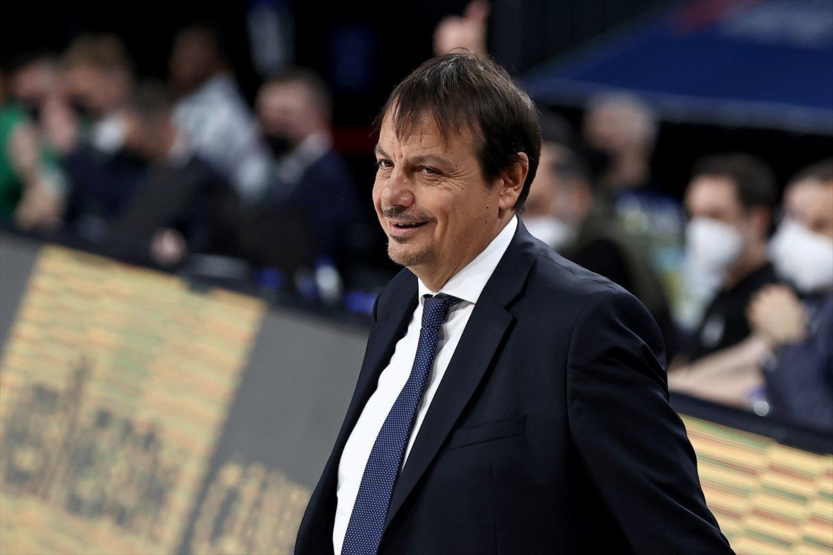 Anadolu Efes EuroLeague'de üst üste 7. galibiyetini aldı