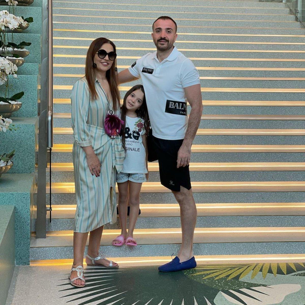 Demet Akalın Dubai tatilinde