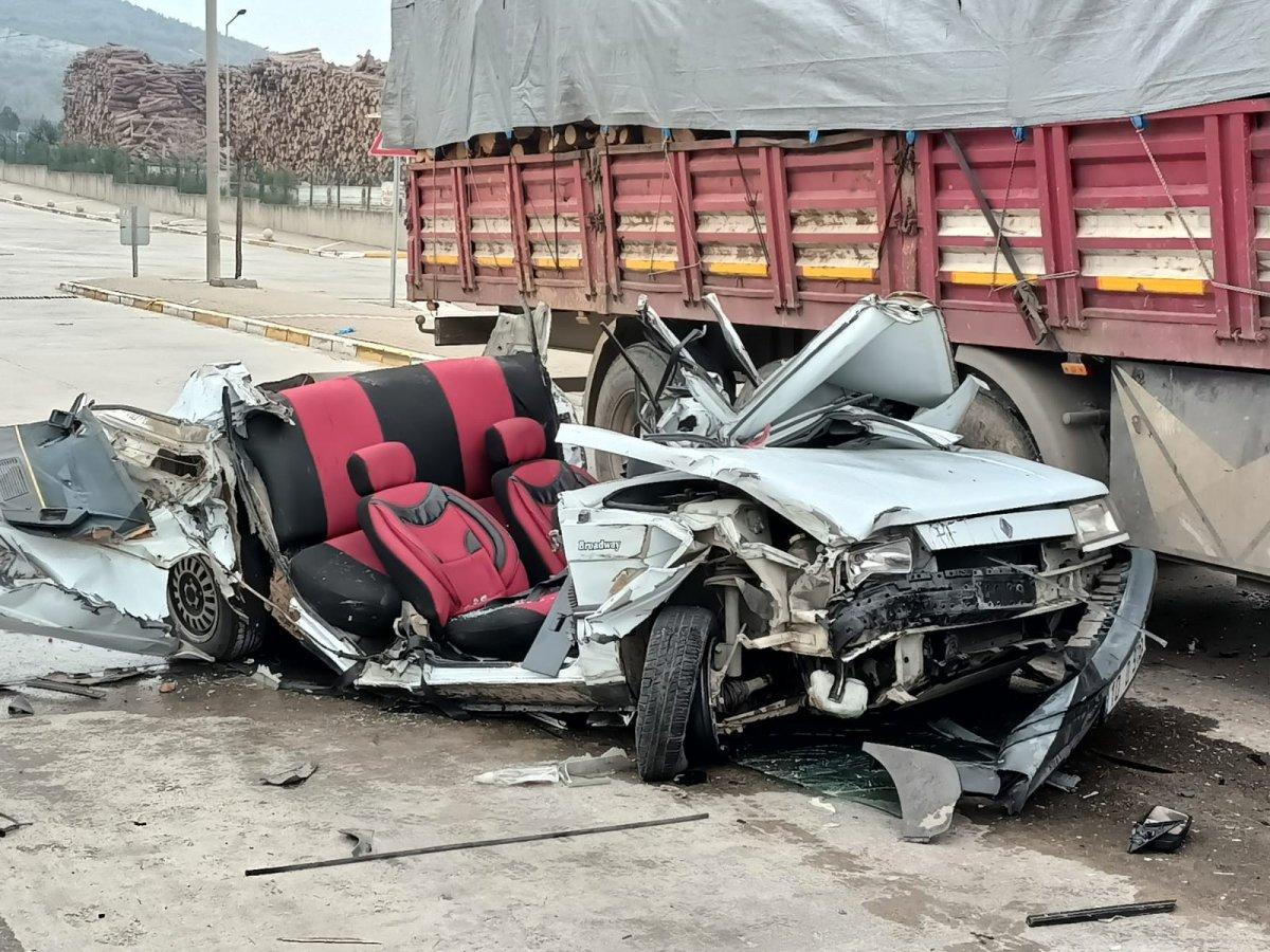 Balıkesir'de hatalı sollama ölüm getirdi