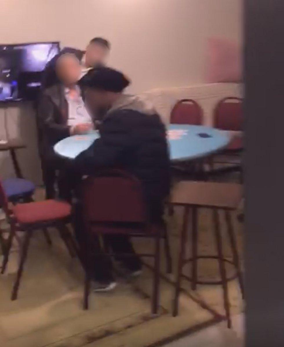 Balıkesir'de kumar oynatılan eve baskın