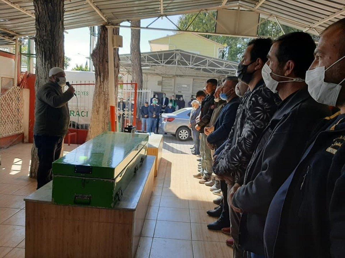 Adana'da eski eşinin sevgilisi tarafından vurulan kişi öldü