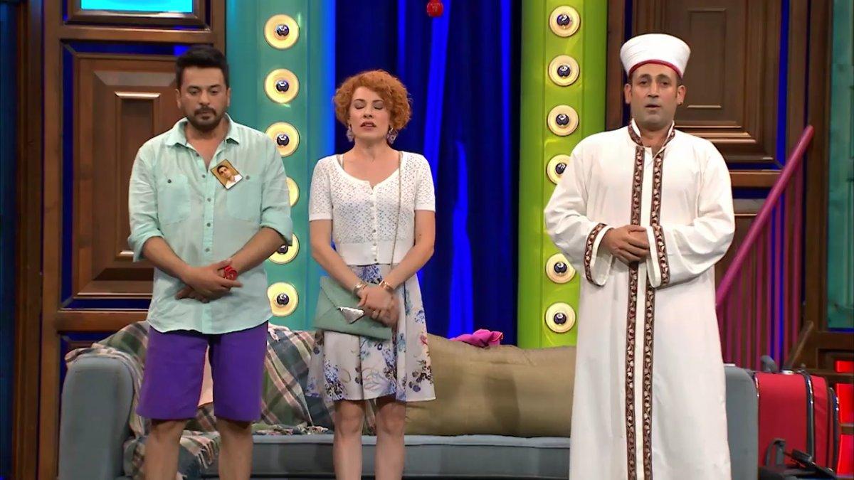 Güldür Güldür'ün skeci imamları kızdırdı