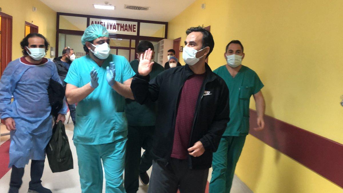 Diyarbakır'da koronavirüsü atlatan doktordan çağrı: Kurallara uyun