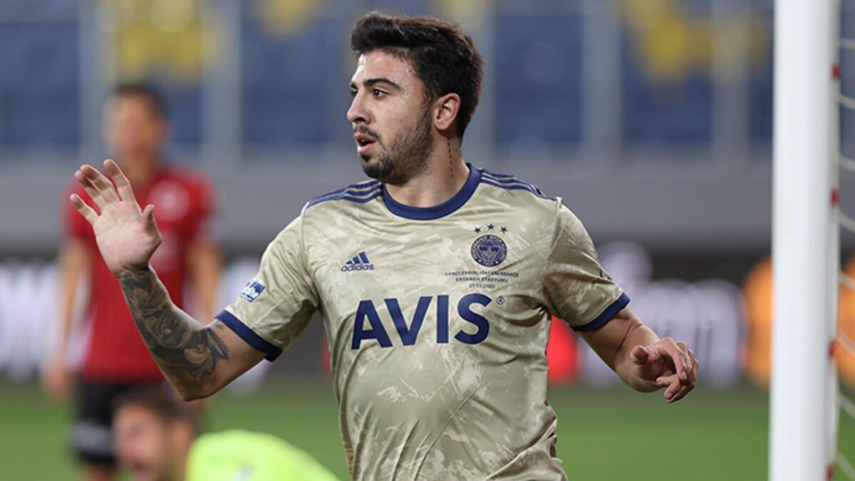 Ozan Tufan son maçlarda ilk 11'i unuttu