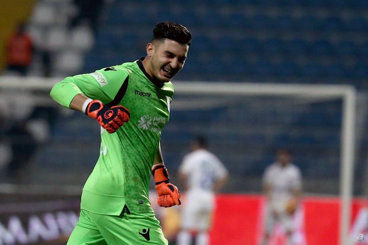 Uğurcan Çakır, Juventus'un radarına girdi