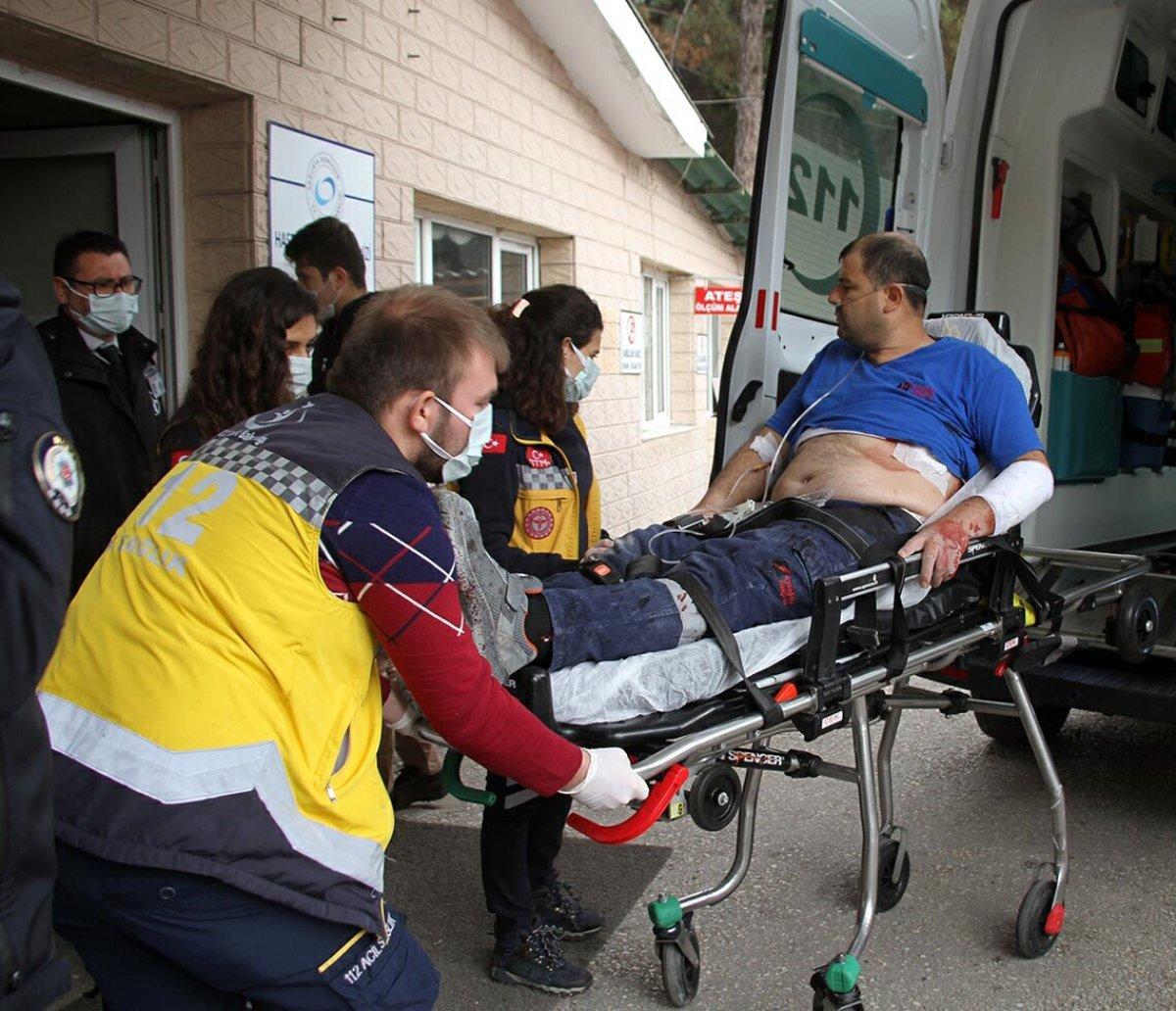 Manisa'da 2 işçi arasında bıçaklı kavga: 1 yaralı