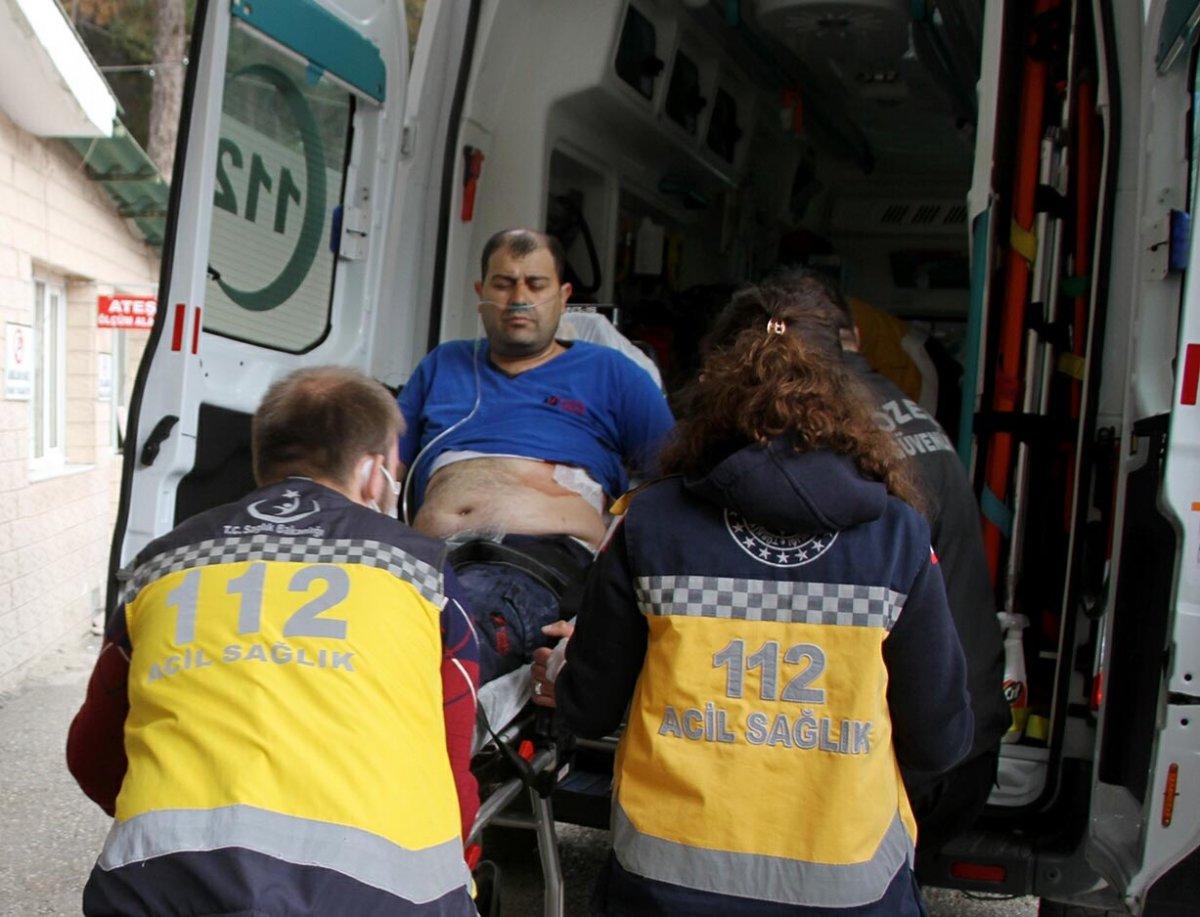 Manisa'da 2 işçi arasında bıçaklı kavga: 1 yaralı