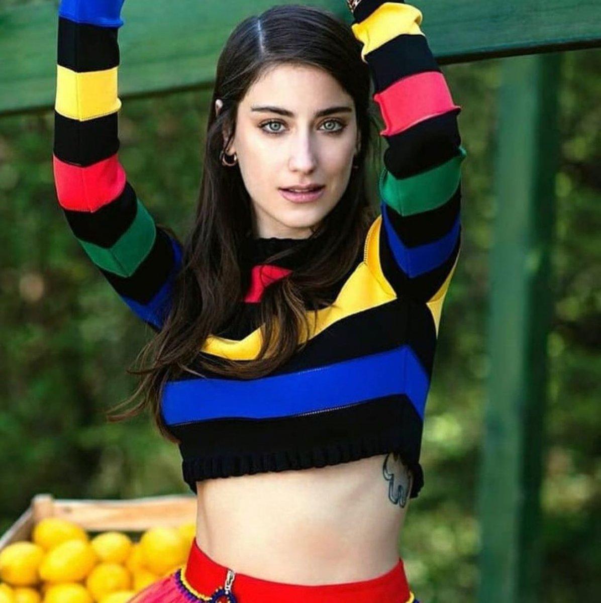 Hazal Kaya: Dizi oyuncularını hep küçümsediler