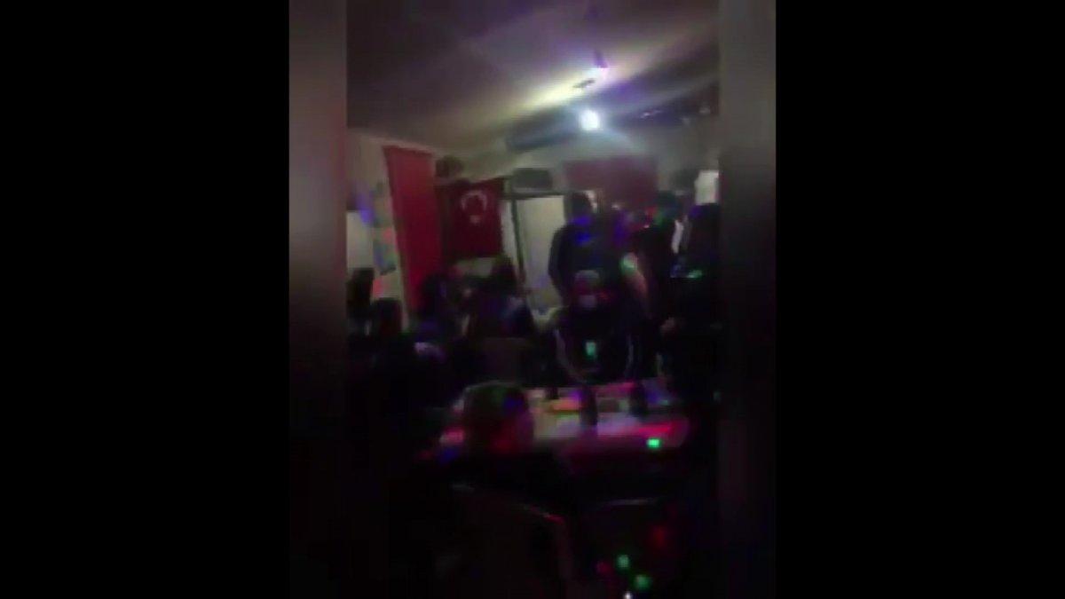 Uşak'ta müştemilatı gazinoya çevirdiler