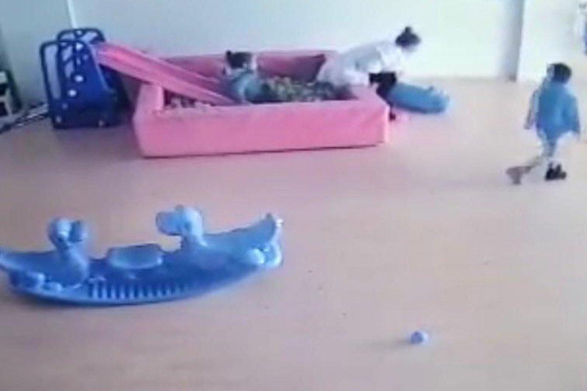 Sakarya'da bir çocuk öğretmeni tarafından şiddete uğradı