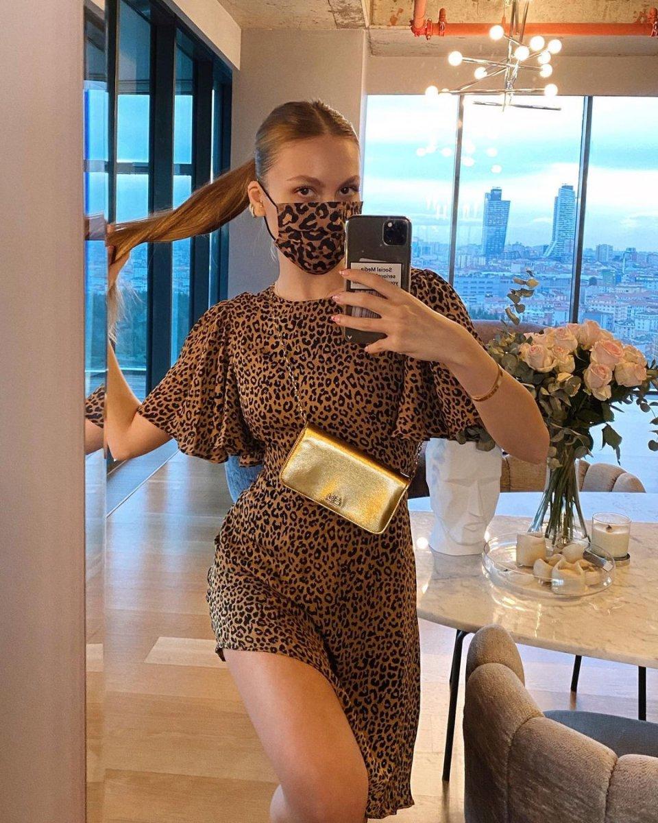 Duygu Özaslan, makyajla başka birine dönüştü