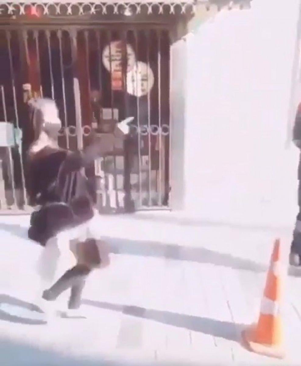 İstanbul’da video çekerek İETT çalışanını taciz eden kız