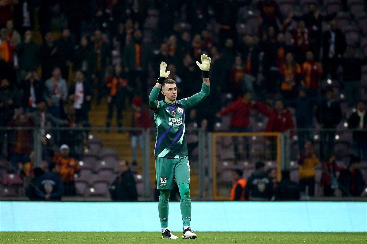 Galatasaray, Fernando Muslera ile sözleşme yeniledi