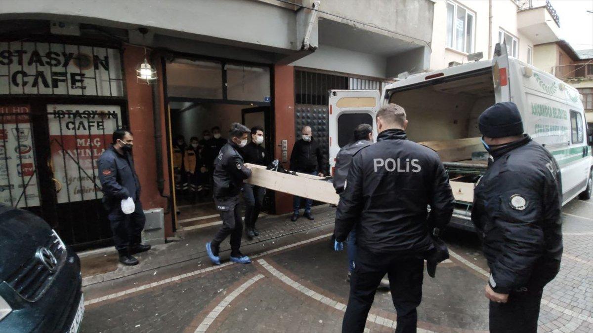 Düzce’de tartıştığı eşini öldürüp, intihar etti