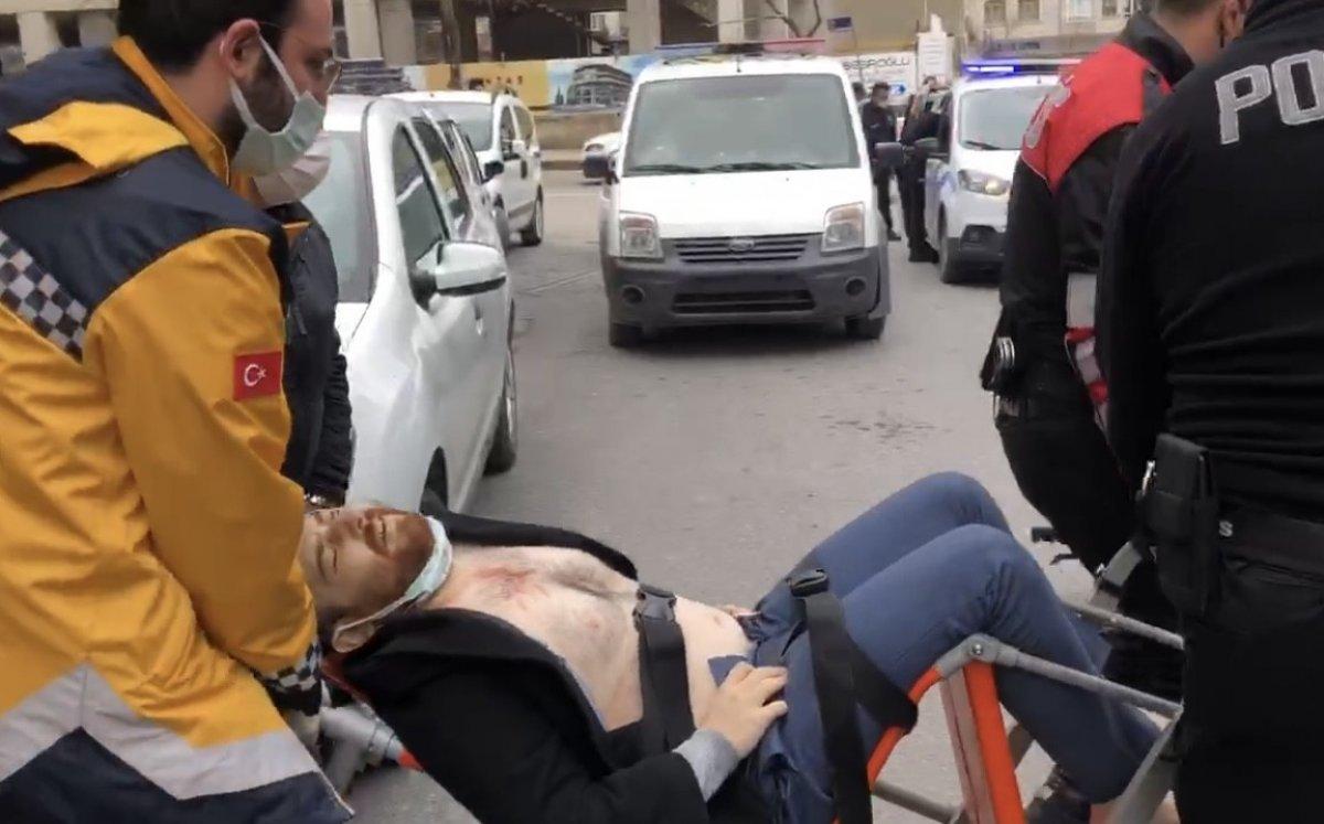 Kocaeli'de icra için gittiği evde vurulan avukat yaşamını yitirdi