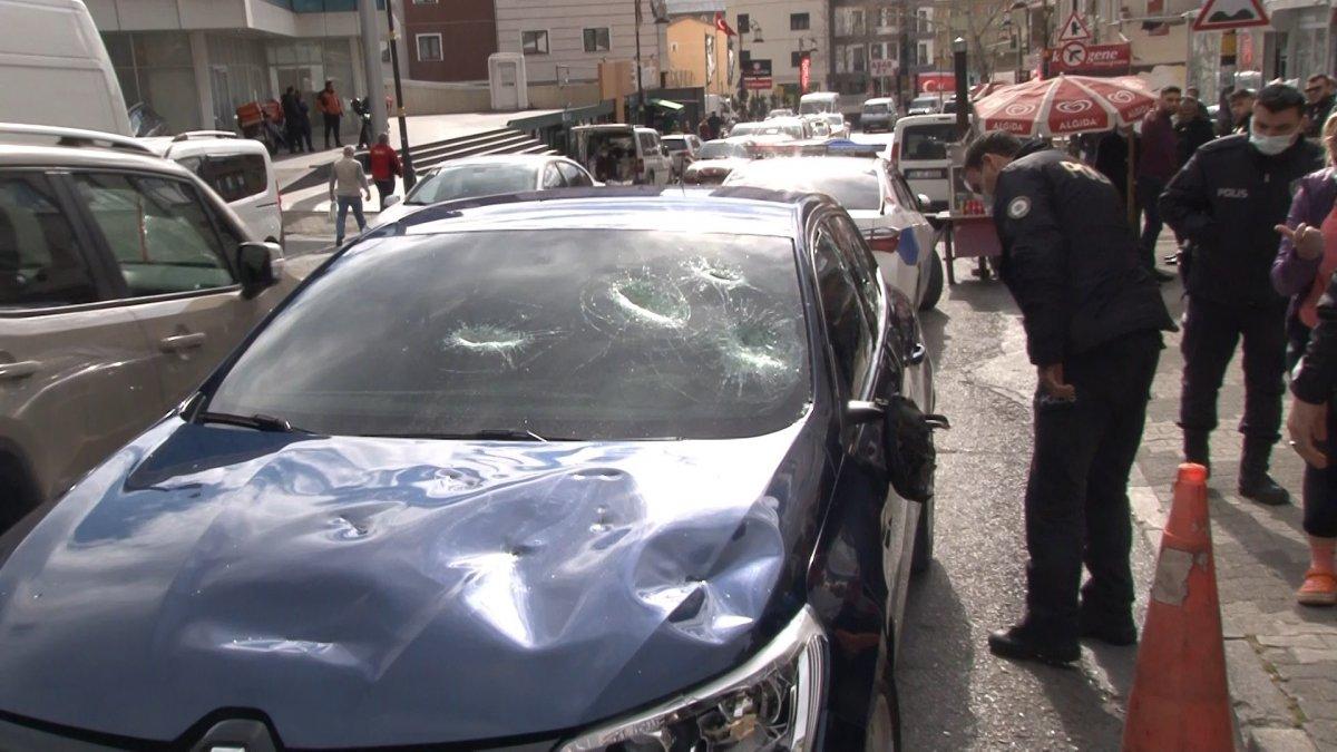 Maltepe'de berber dükkanında silahlı saldırı