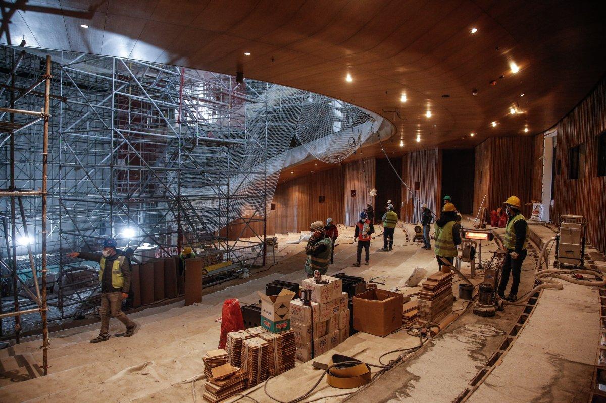 Taksim'deki AKM'de son aşamaya gelindi: Koltuklar takılıyor