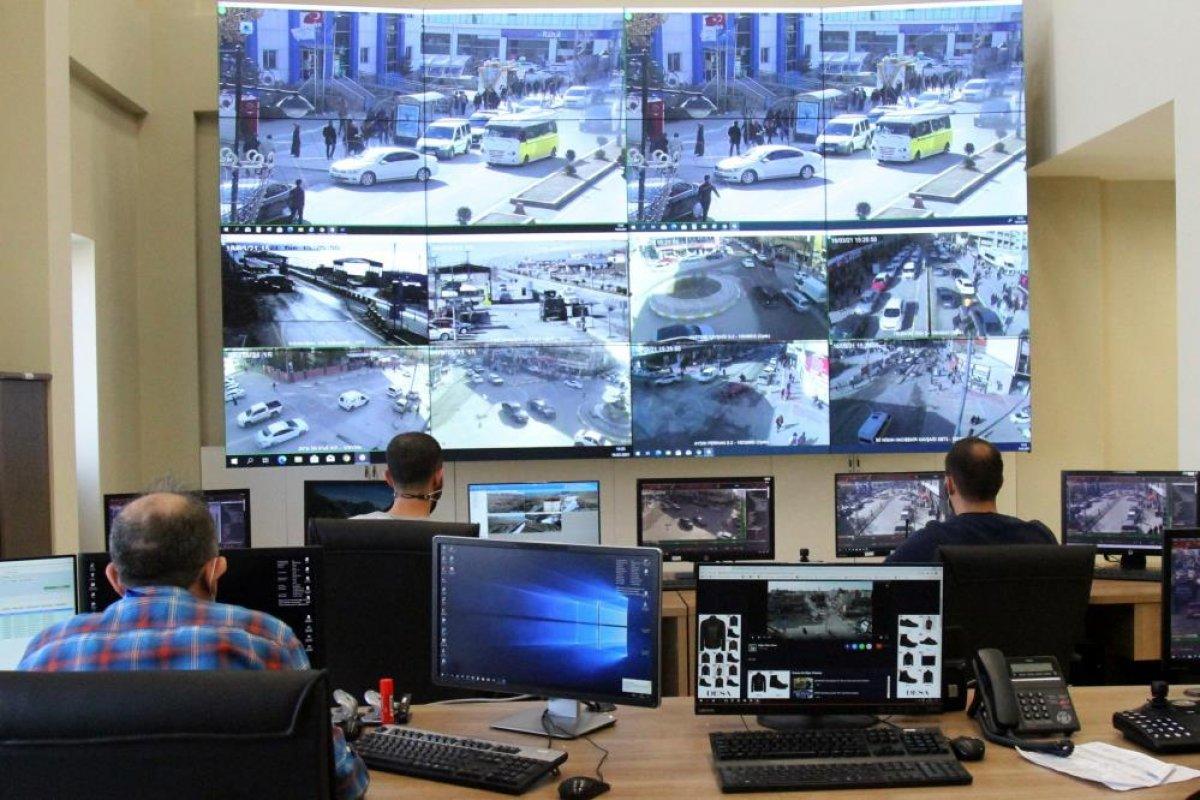 Van'da kameralı korona denetimi