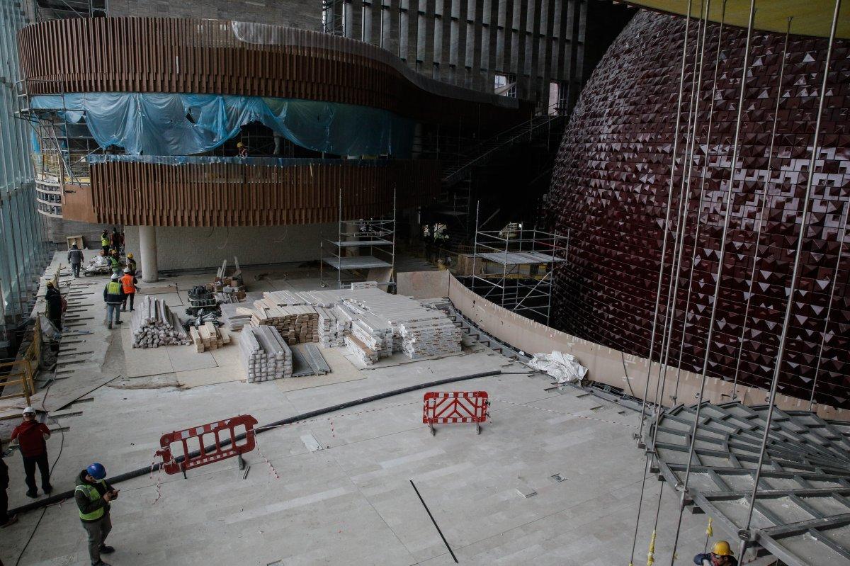 Taksim'deki AKM'de son aşamaya gelindi: Koltuklar takılıyor