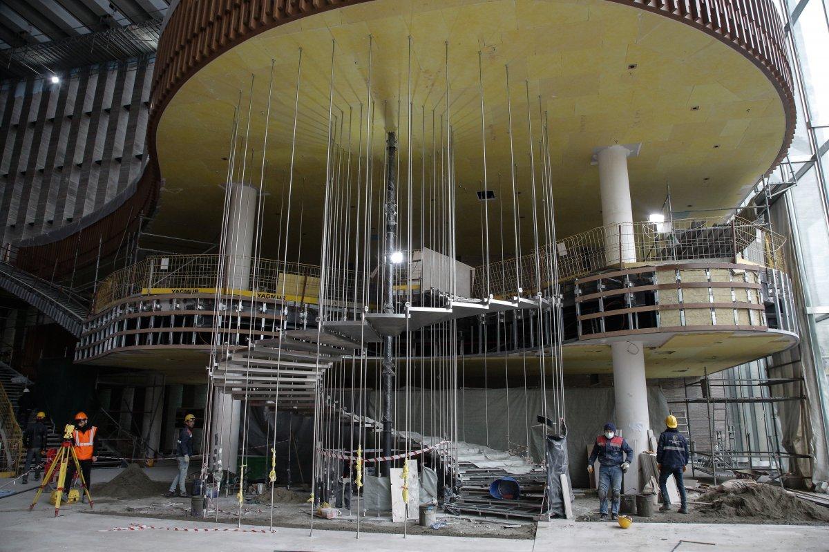 Taksim'deki AKM'de son aşamaya gelindi: Koltuklar takılıyor