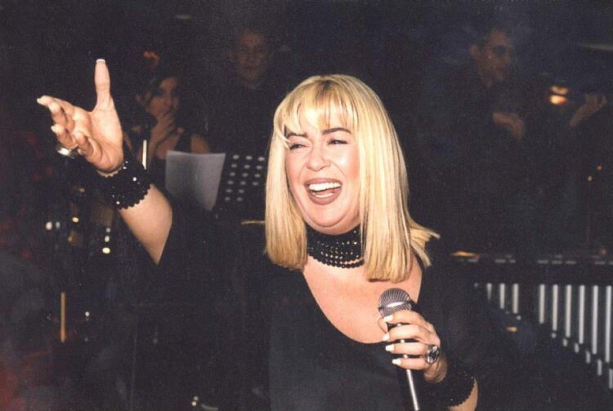 Zerrin Özer: Abim dediğim insanın tecavüzüne uğradım