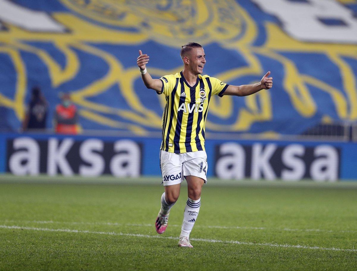 Dimitris Pelkas'tan derbi yorumu