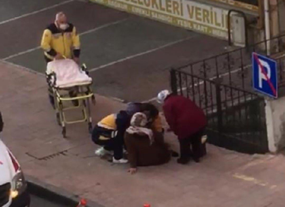 Samsun'da kaldırımda doğum yapan kadın