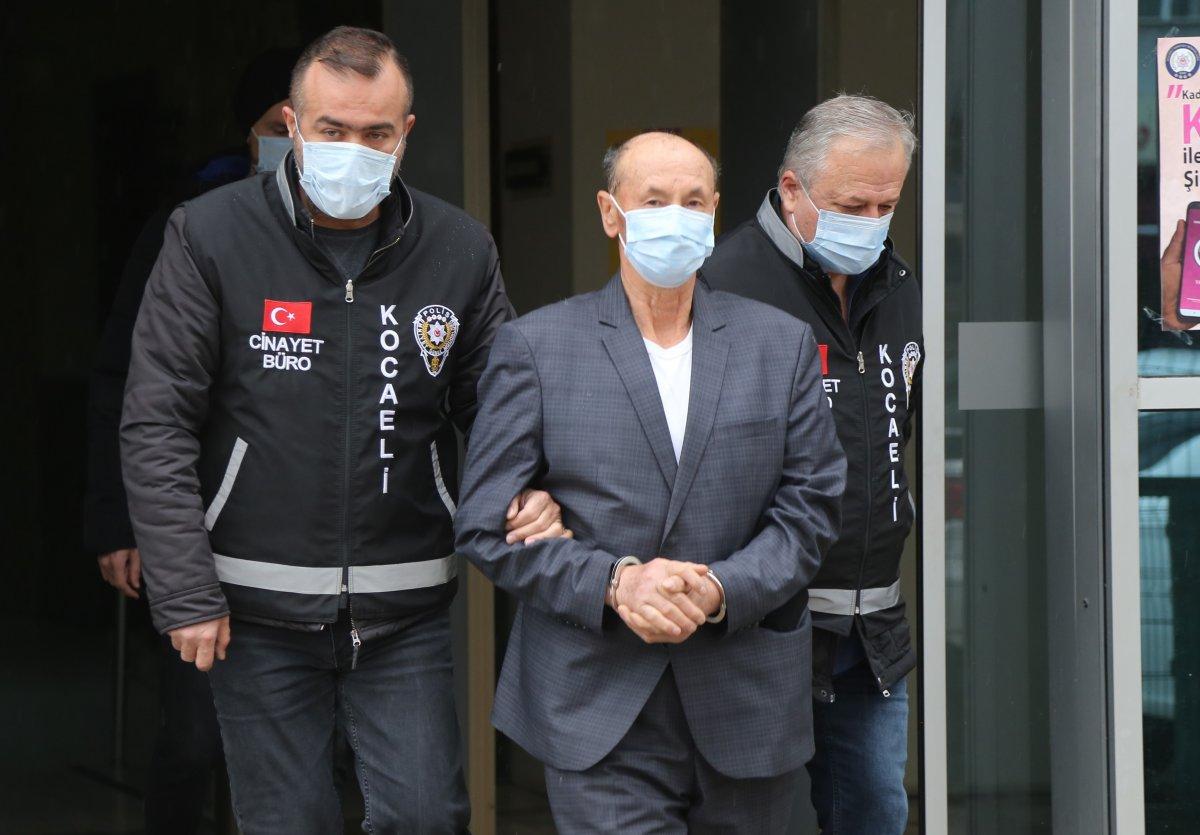 Kocaeli’de baraka yaptığı arsanın sahibini öldürdü