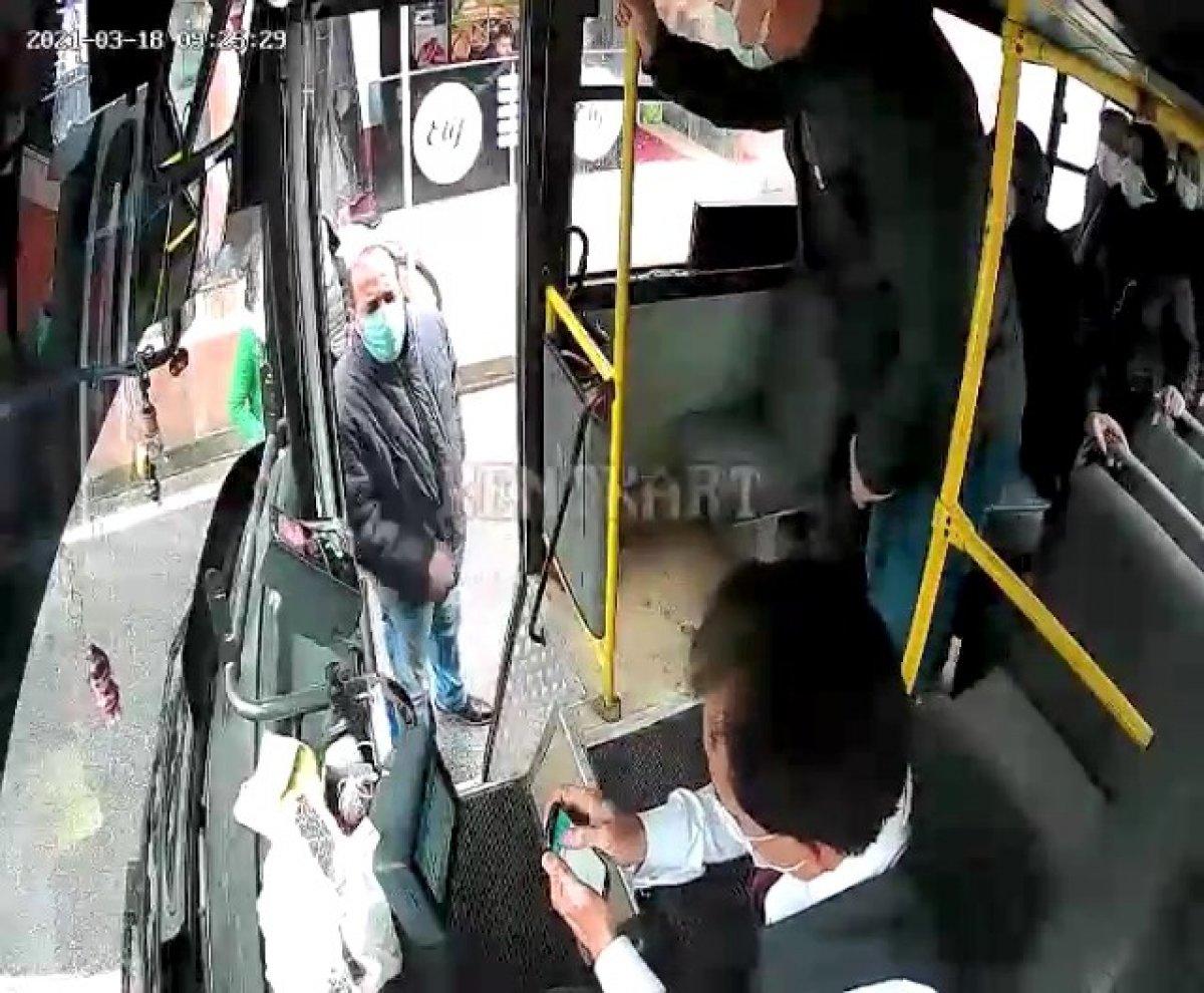 Kocaeli'de otobüs şoförüne darp