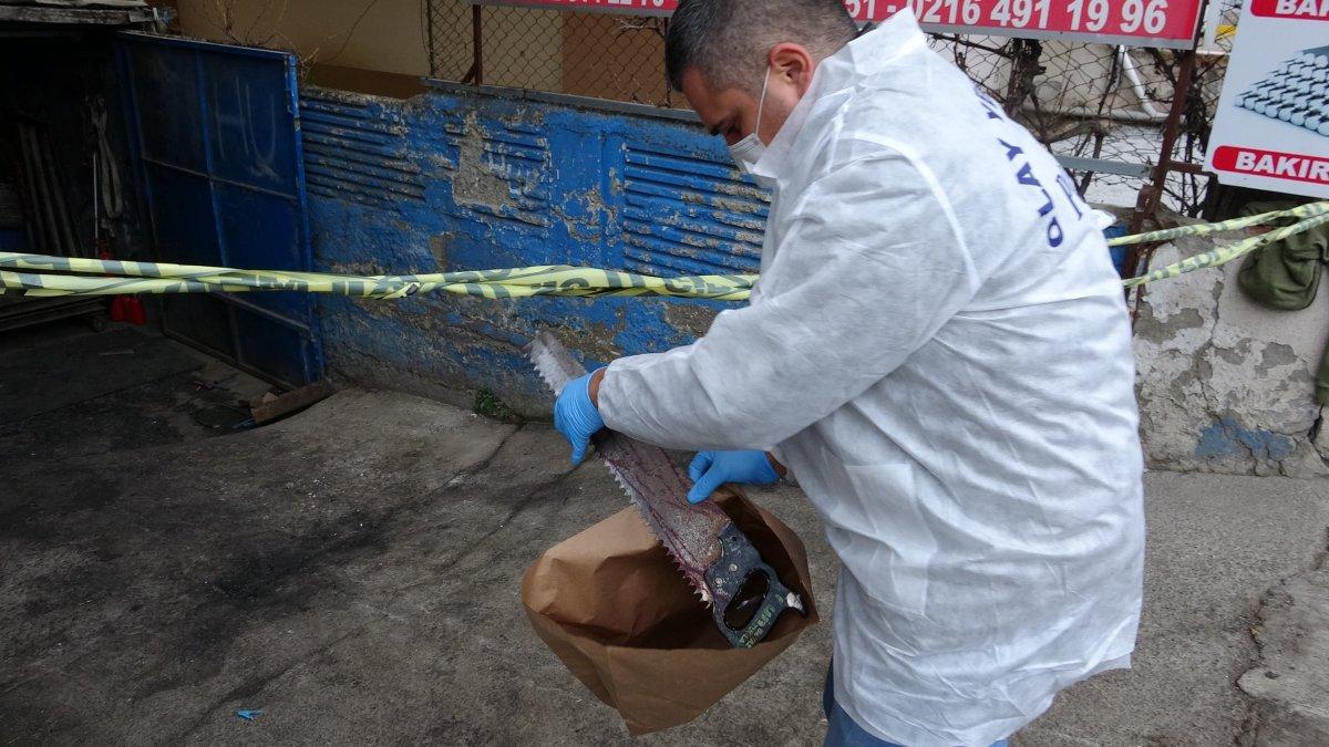 Pendik'te esnaf baba ve oğlu testereli saldırıya uğradı