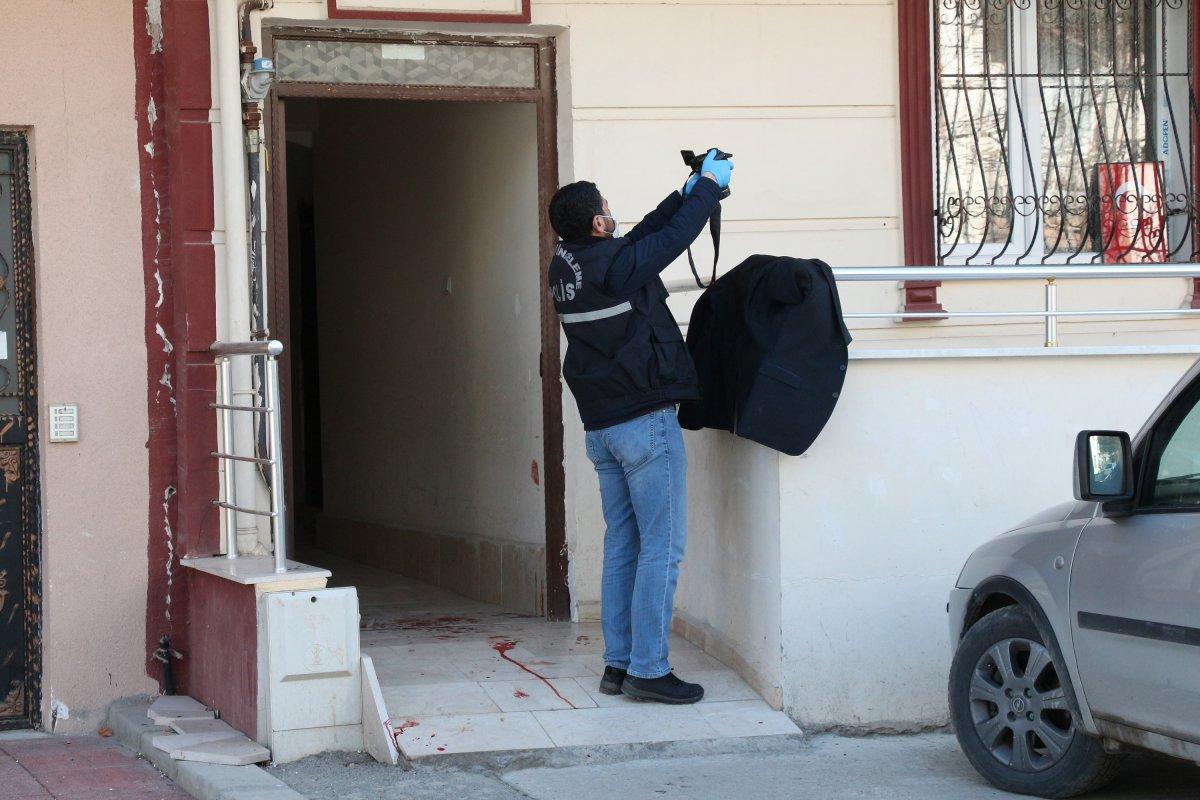 Tokat'ta eşiyle ilişkisi olduğunu iddia etti: 38 yerinden bıçakladı