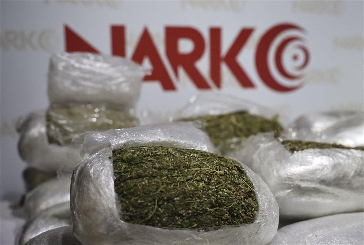 Ankara'da uyuşturucu operasyonu: 3 gözaltı