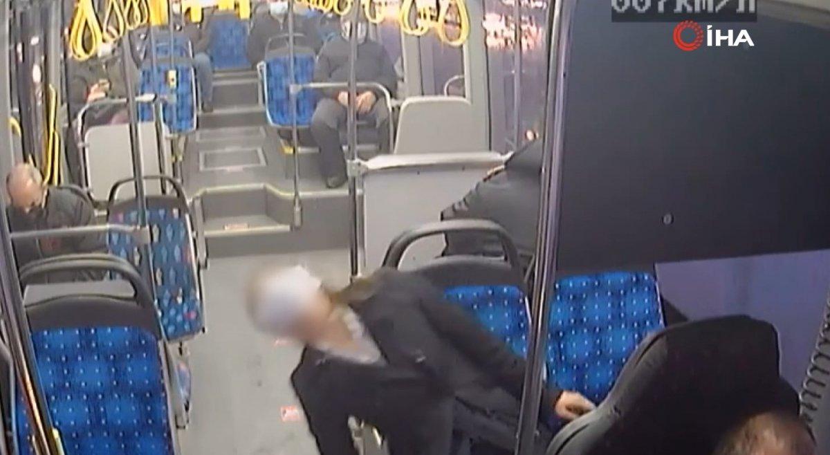 Otobüs şoförü bayılan kadını hastaneye yetiştirdi