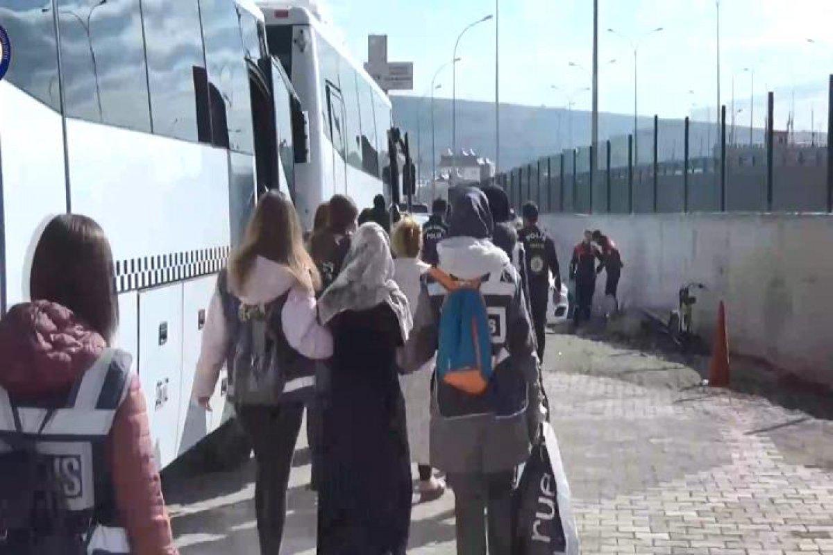 Şanlıurfa’da eş zamanlı fuhuş operasyonu: 11 tutuklama