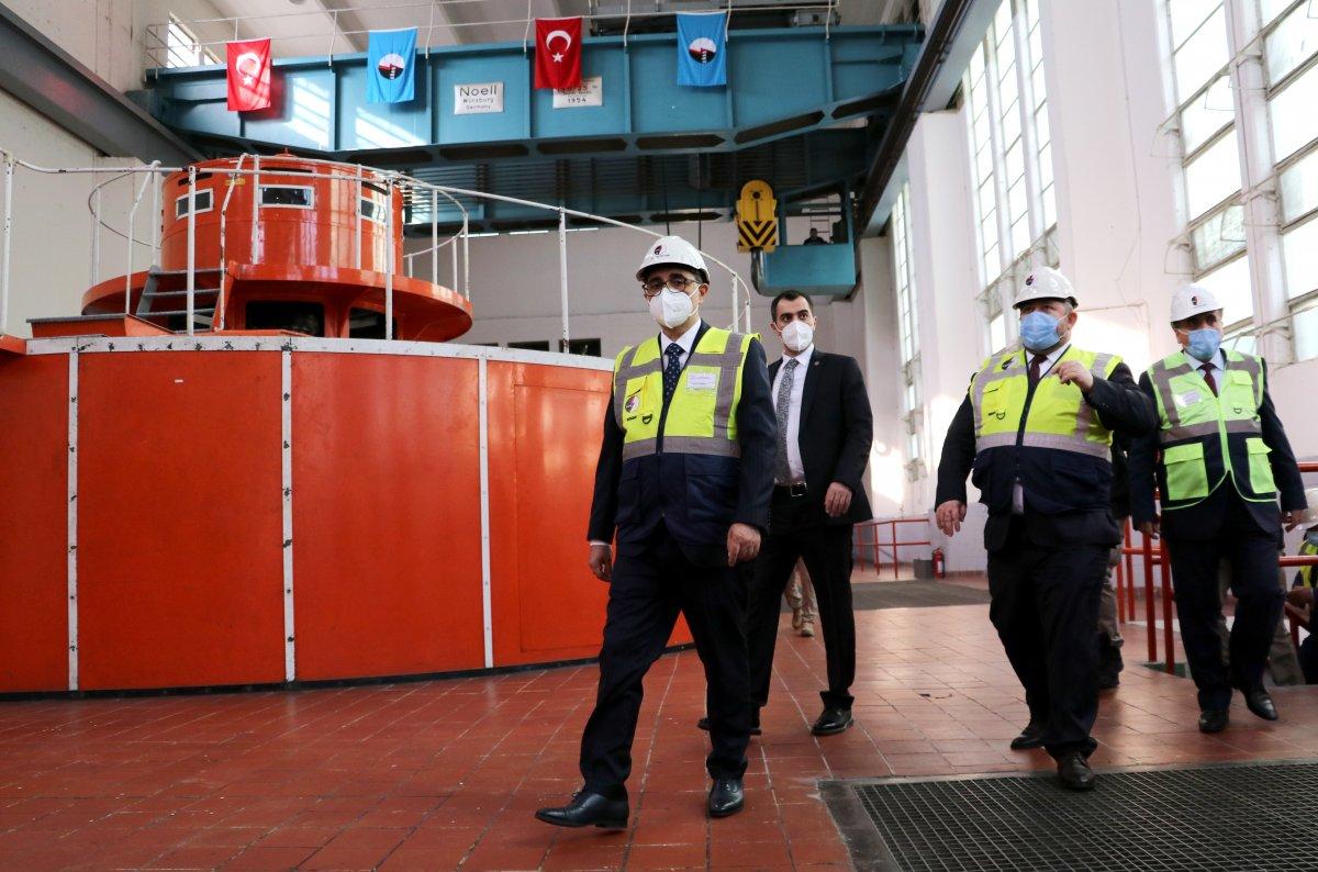 Bakan Fatih Dönmez, 65 yıllık hidroelektrik santralinde