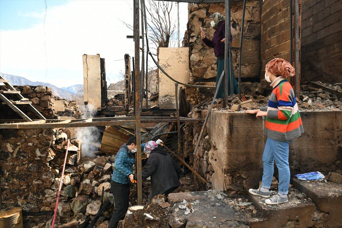 Murat Kurum: Yusufeli'ndeki yangında 193 bölümde hasar tespit edildi
