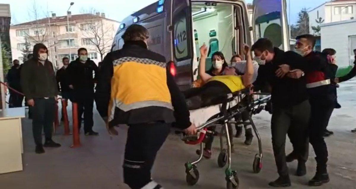 Bursa’da kontrolden çıkan otomobil takla atıp, duvara çarptı